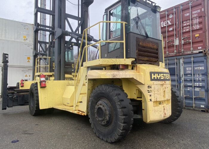 yellow hyster container handler